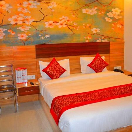 Hotel O Alpha Stay New Delhi Eksteriør bilde